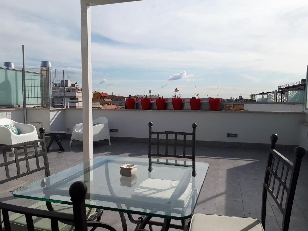 Penthouse 41 In Trastevere With Big Terrace Rzym Zewnętrze zdjęcie