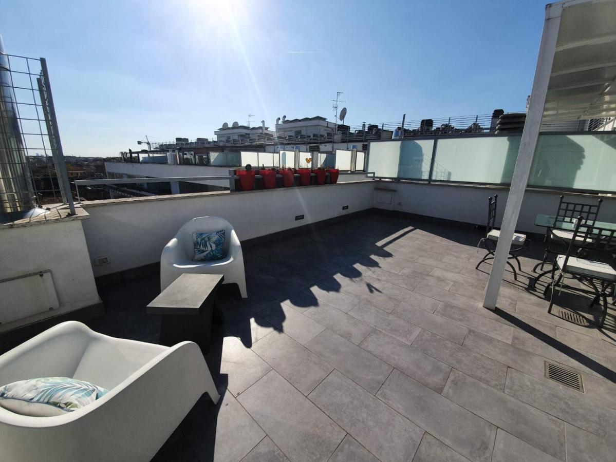 Penthouse 41 In Trastevere With Big Terrace Rzym Zewnętrze zdjęcie
