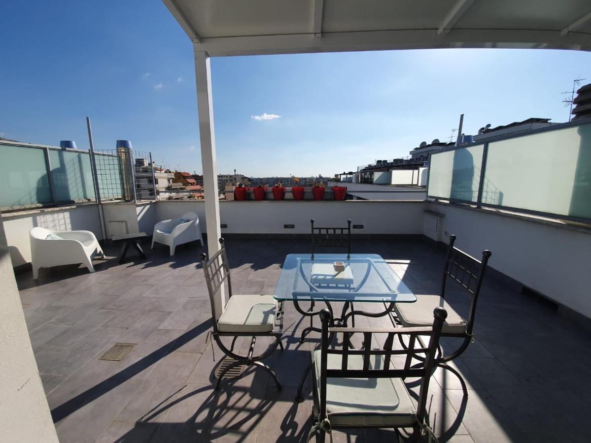 Penthouse 41 In Trastevere With Big Terrace Rzym Zewnętrze zdjęcie